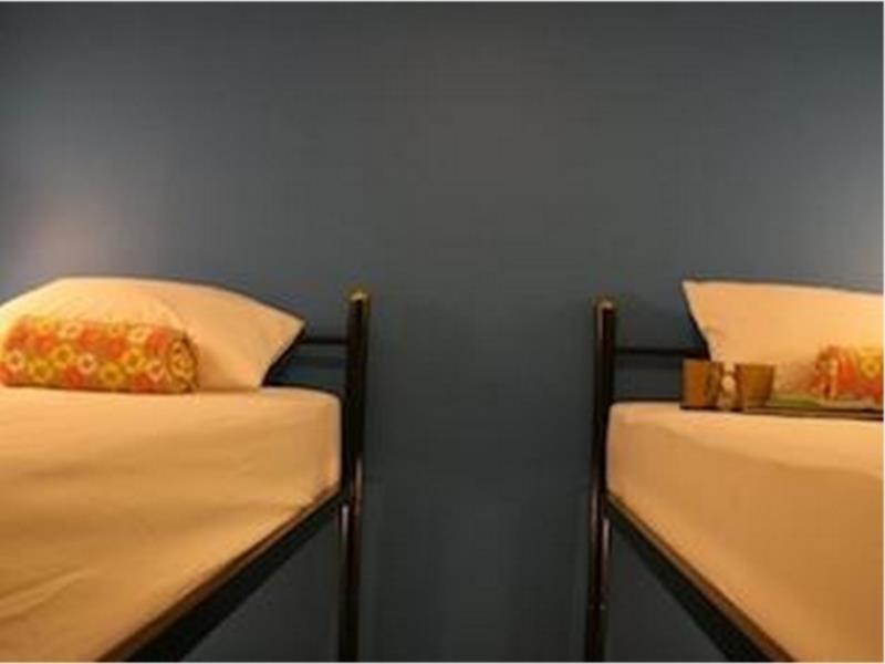 Kool Backpacker Hostel Patong Экстерьер фото